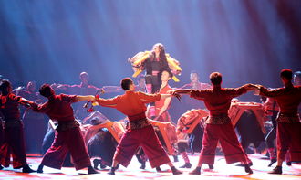 保山市文化和旅游局專場文藝展演隆重慶祝新中國成立70周年，彰顯文旅融合企業(yè)形象